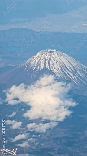 Top view of mount Fuji on airplane..	
