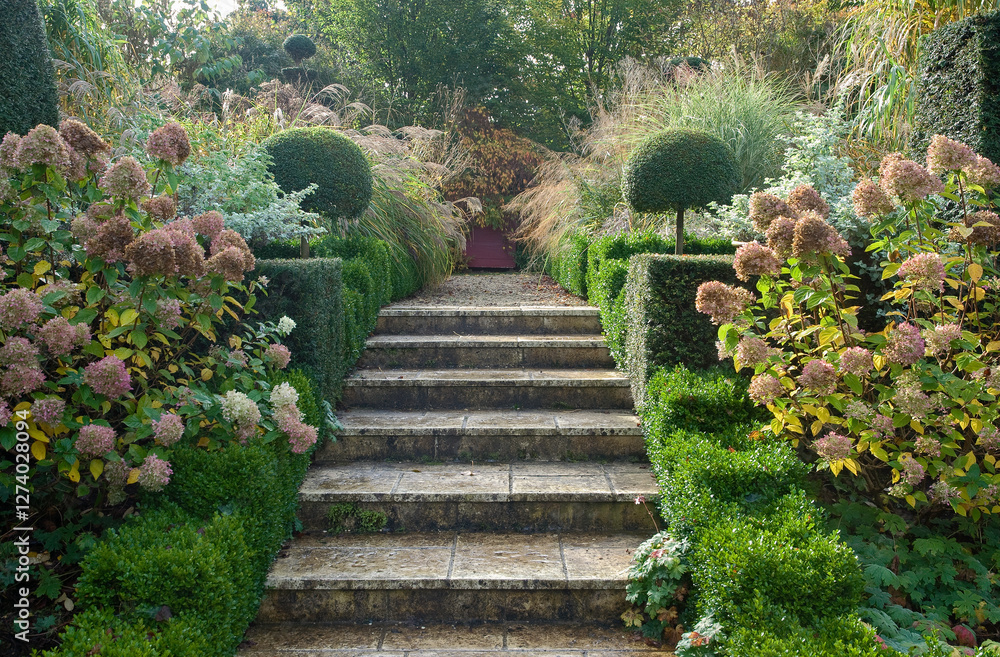 Les jardins de Castillon, Plantbessin, Castillon, 14, Calvados, France Les jardins de Castillon, Plantbessin, Castillon, 14, Calvados, France
