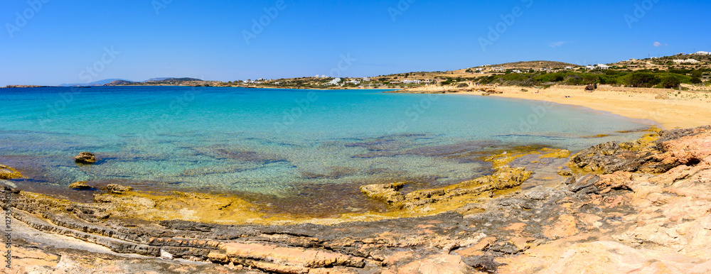 Koufonisia Fanos beach, one of the most popular beaches on the island of Koufonisi island. Small Cyclades, Greece