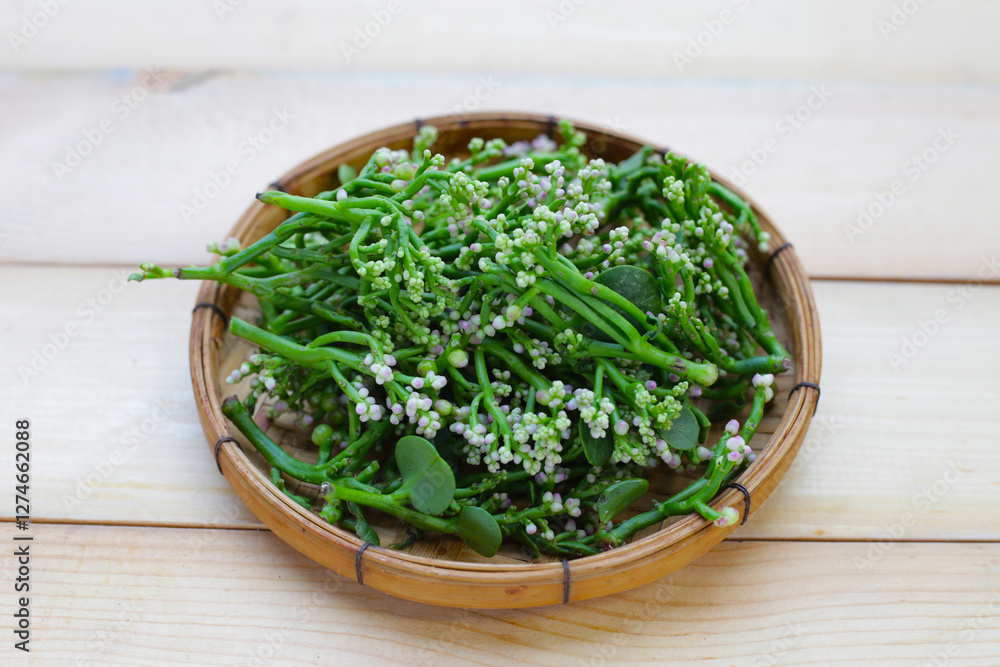 Fresh Flower of Ceylon Spinach or, Malabar Nightshade