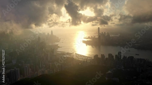 Wallpaper Mural Hong Kong Timelapse of Hong Kong city at night Torontodigital.ca