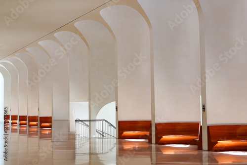 Ταπετσαρία The Supreme Court of Justice building in Jerusalem, Israel.