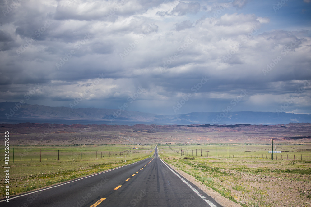 Expressways and national roads in Xinjiang, China Expressways and national roads in Xinjiang, China