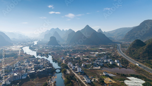 Obraz na płótnie Aerial photography of the scenery of Guilin and Yangshuo in China w salonie