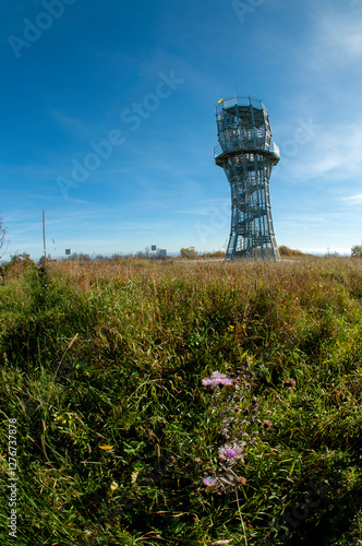 Fotografie Observation tower, tourist attraction in the mountains, bird's eye view