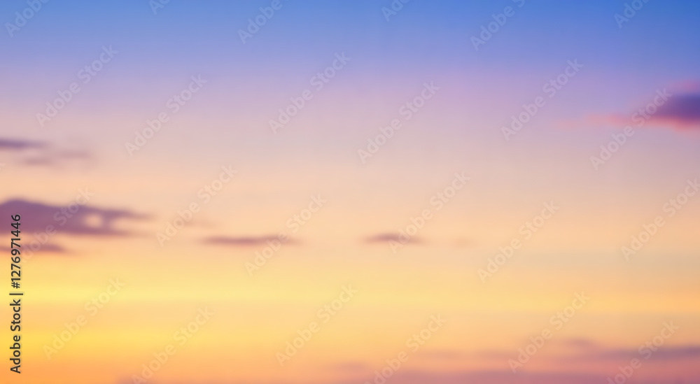 Fototapeta premium Soft blurred sunset sky with pastel colors