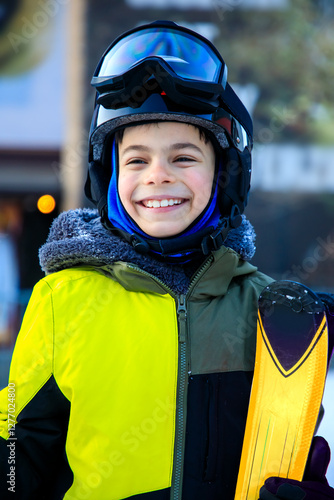 Obraz na płótnie Portrait of little boy in ski equipment at ski resort w salonie