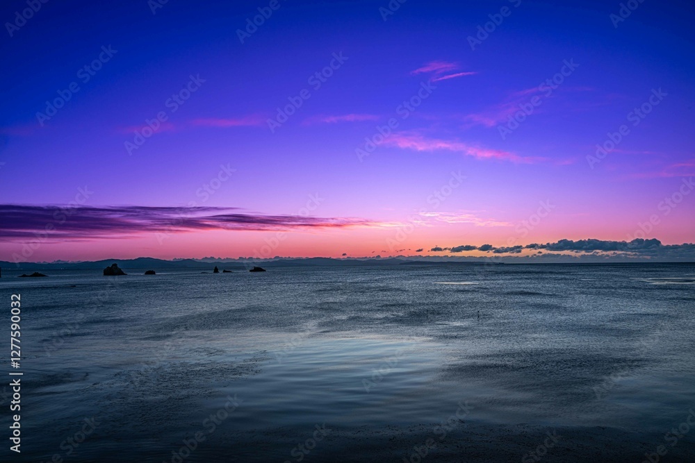 Fototapeta premium 奥松島室浜の日の出