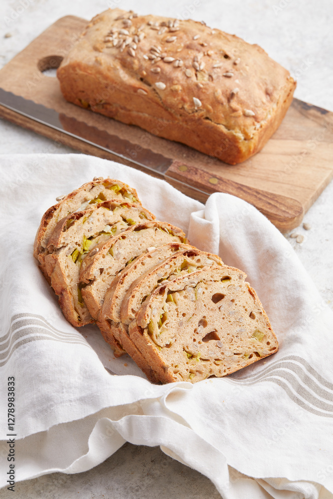 Sliced Spelt Bread with Sunflower Seeds Sliced Spelt Bread with Sunflower Seeds