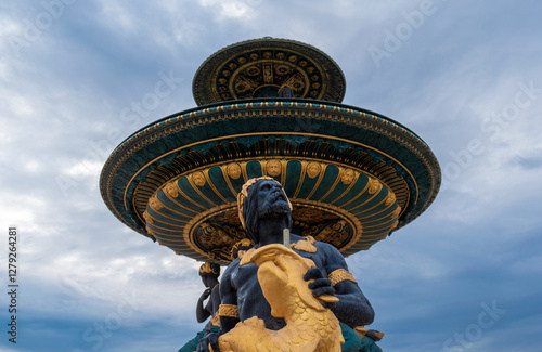 La fontaine des mers, place de la Concorde, Paris, France photo