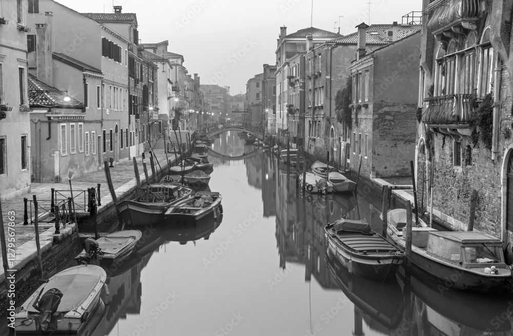 Fototapeta premium Venice - Fondamenta de la Sensa and canal in morning from Ponte de la Malvasia bridge.