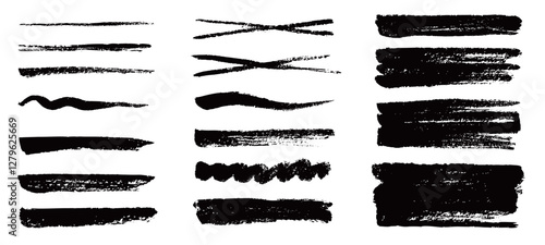Marker brush texture stroke paint underline highlight. Marker pen highlight stroke. Vector hand drawn brush underline element set for accent, crayon texture emphasis element. Chalk vector illustration