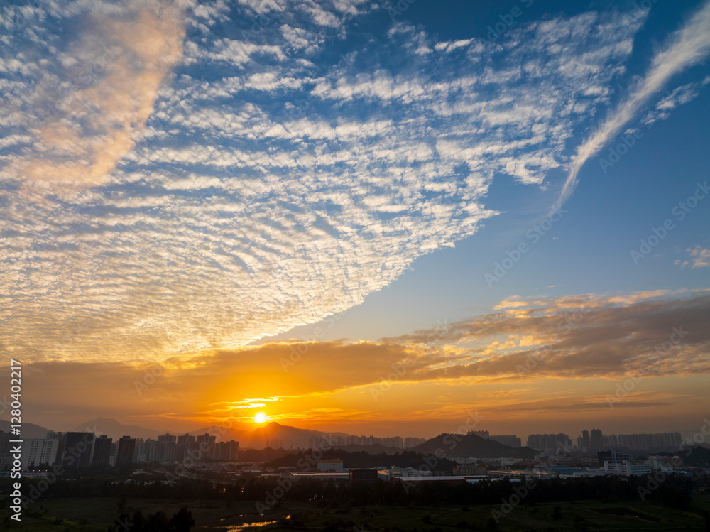 Fototapeta premium Sunset Clouds of the City
