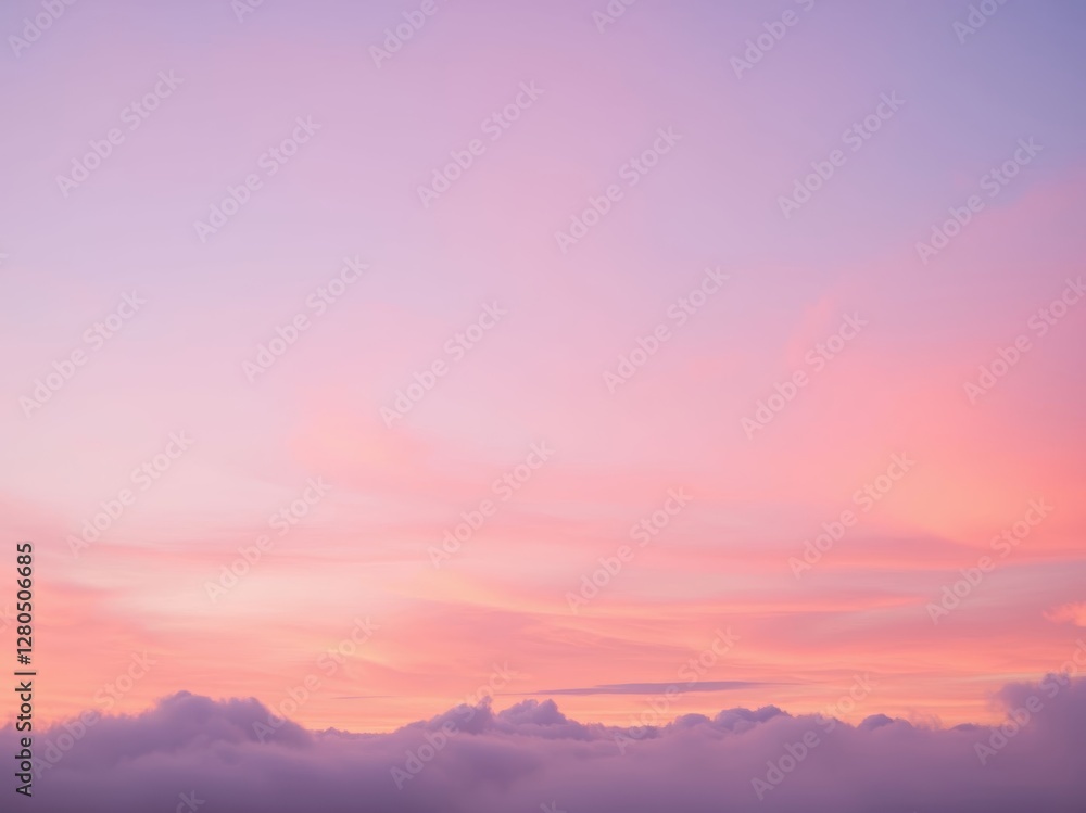 Fototapeta premium Pastel Pink Sunset Sky with Clouds