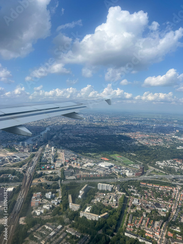 Obraz na płótnie Landing at schiphol Amsterdam airport in The Netherlands w salonie