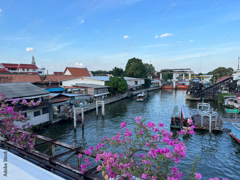 Canal around wat arun in Bangkok