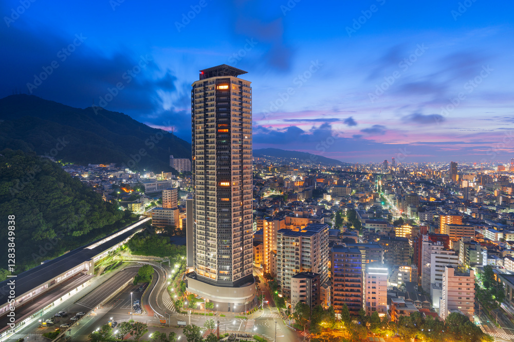 Fototapeta premium Kobe, Japan cityscape ini the Shin-kobe District