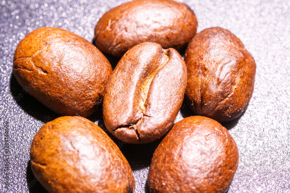 Background with many roasted coffee beans,Texture of roasted coffee beans Background with many roasted coffee beans,Texture of roasted coffee beans