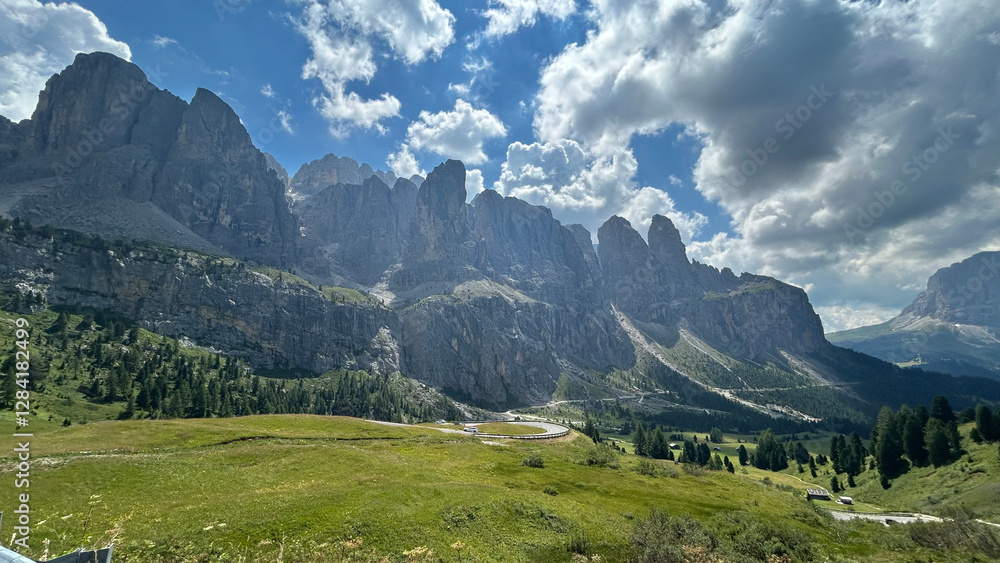 Fototapeta premium mountain landscape in the alps