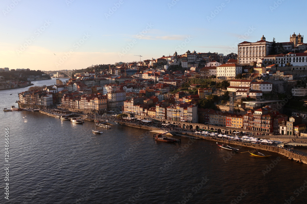 Obraz premium view of the old town of Porto Portugal