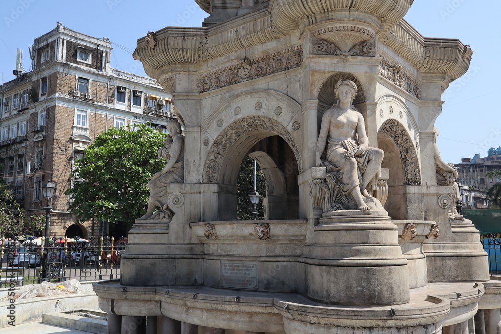 Obraz premium インド ムンバイ オーバル・メイダン 噴水