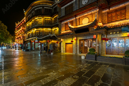 At night, the streets of the ancient town are filled with lanterns, and the ancient city of Zhenyuan, Guizhou, China