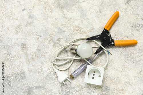 Electrician's tools, socket...