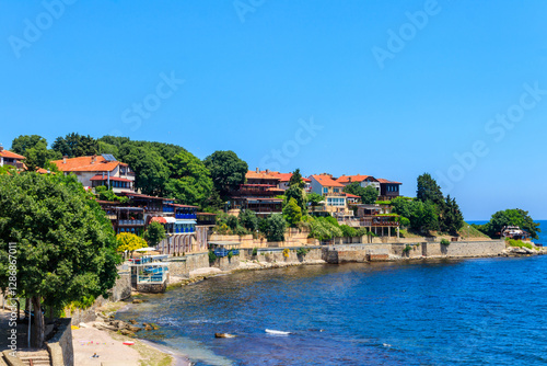 Carta da parati View of the embankment of the old town of Nessebar, Bulgaria