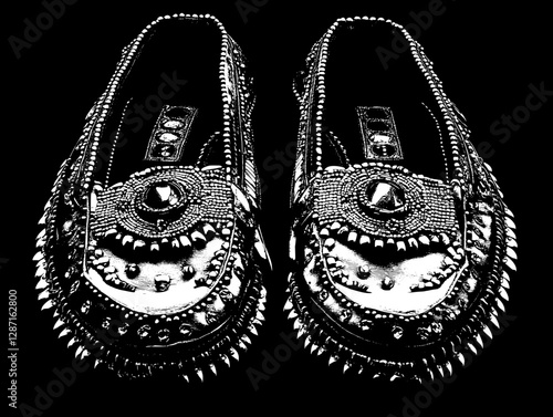 Exquisite Beaded Shoes - A Masterpiece of Craftsmanship