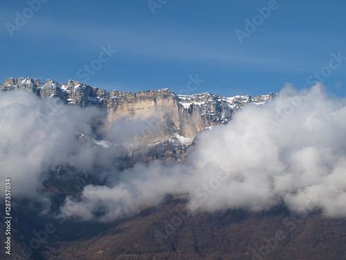chartreuse alpes falaise
