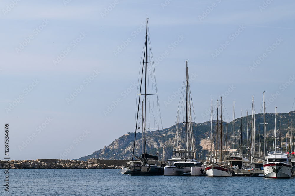 Le port de l'Estaque à Marseille Le port de l'Estaque à Marseille
