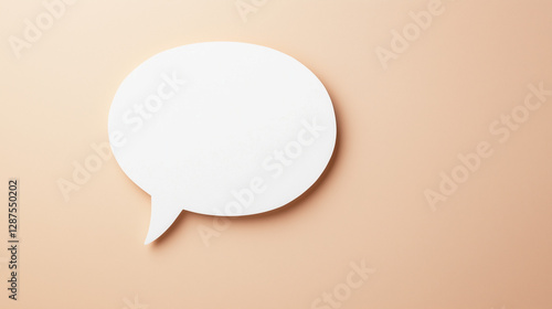 Blank Speech Bubble: A pris...