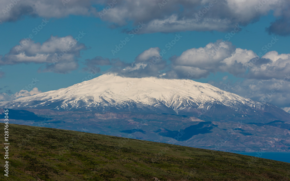 Mount Suphan from the plain of Malazgirt