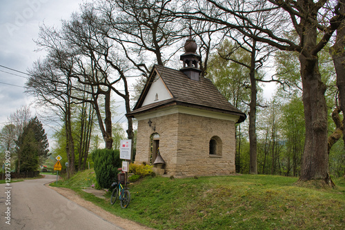 Fototapeta Naklejka Na Ścianę i Meble -  Kaplica Beskidy