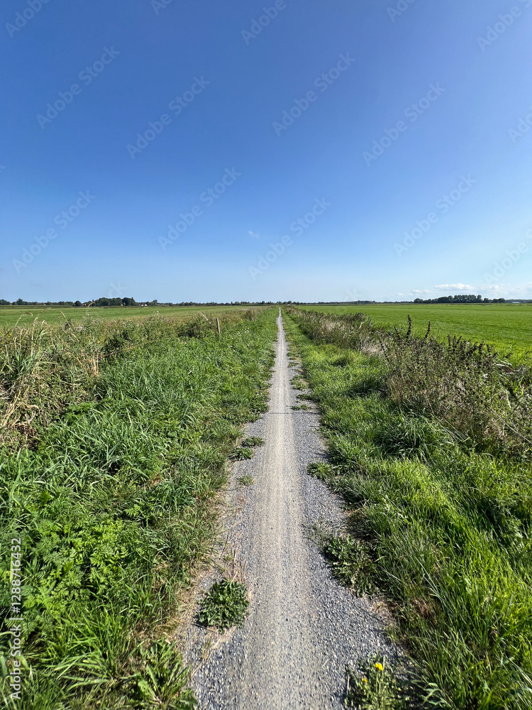 Bicycle path around Nij Beets in Friesland