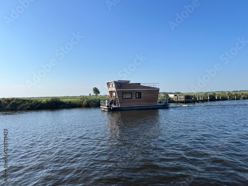 Obraz na płótnie Canal around Gaastmeer in Friesland w salonie