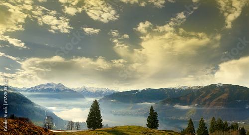 Obraz na płótnie Zell am See in Austria w salonie