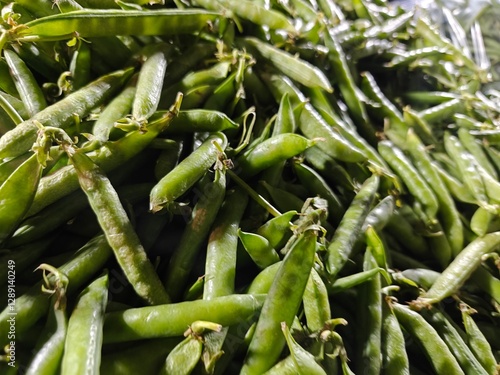 Pea vegetables 