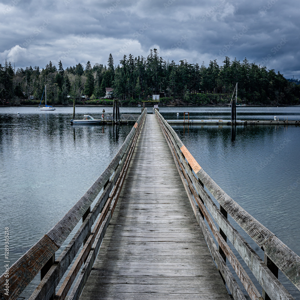 Naklejka premium Dock Walkway at Mystery Bay - Washington State, USA