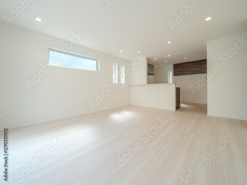 広々としたシンプルモダンなリビング｜白基調の明るいLDK