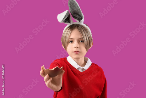 Cute little boy in bunny ea...