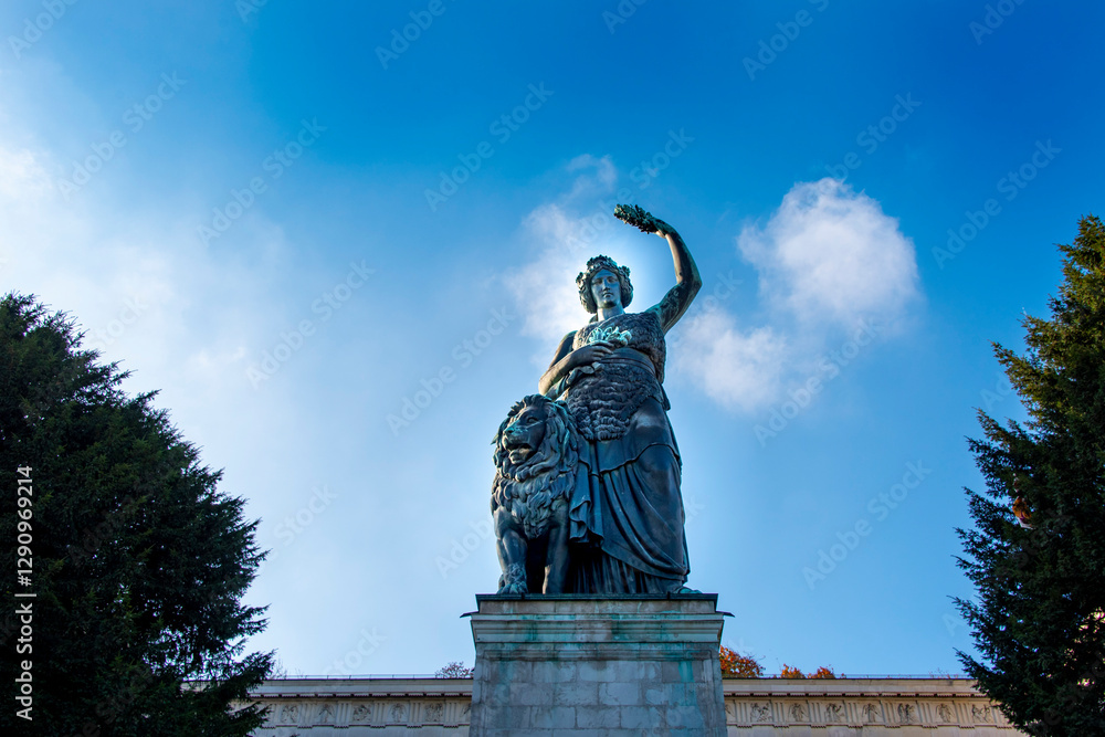 Fototapeta premium Bavaria Statue in Munich - Germany