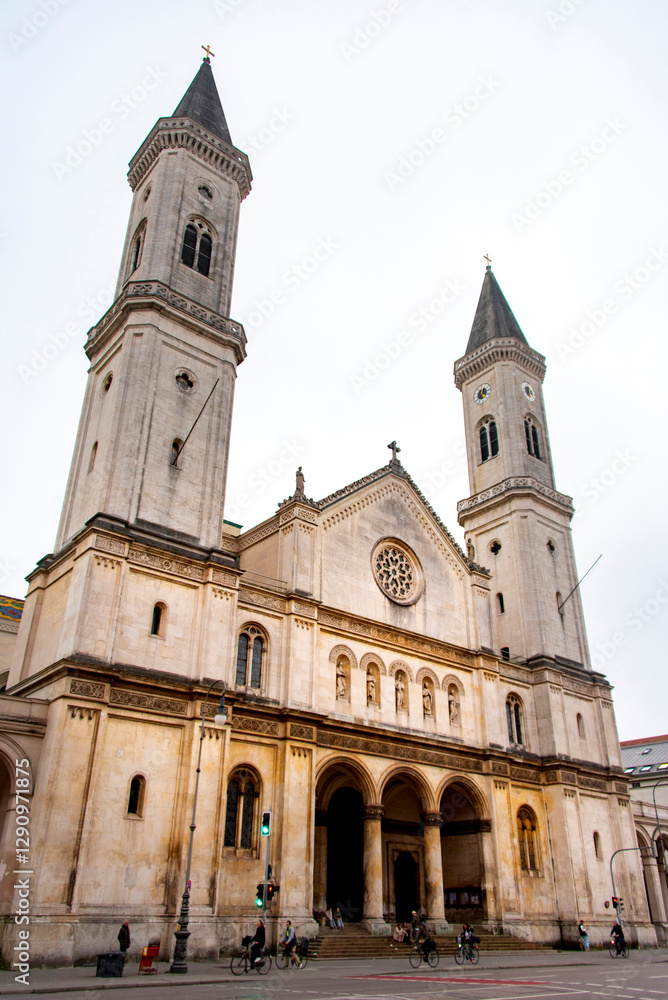 Fototapeta premium Ludwigskirche in Munich - Germany