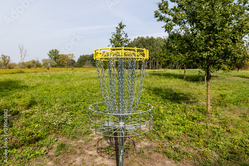 Obraz na płótnie Disc golf basket in Wawer district of Warsaw city, capital of Poland w salonie