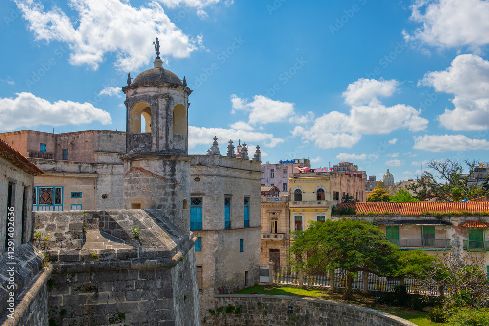 Obraz premium Castillo de la Real Fuerza was built in 1577 at Plaza de Armas in Old Havana (La Habana Vieja), Cuba. Old Havana is a World Heritage Site.