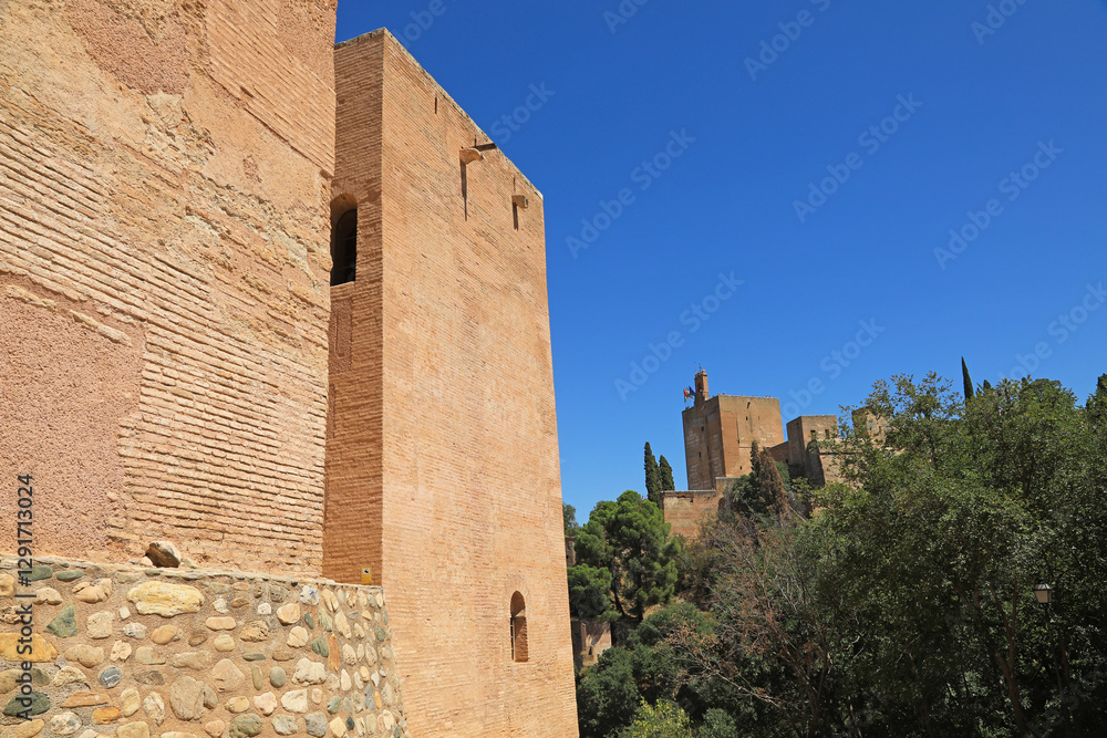 torres bermejas alhambra de granada andalucía españa sur patrimonio histórico 4M0A2524-as25 torres bermejas alhambra de granada andalucía españa sur patrimonio histórico 4M0A2524-as25