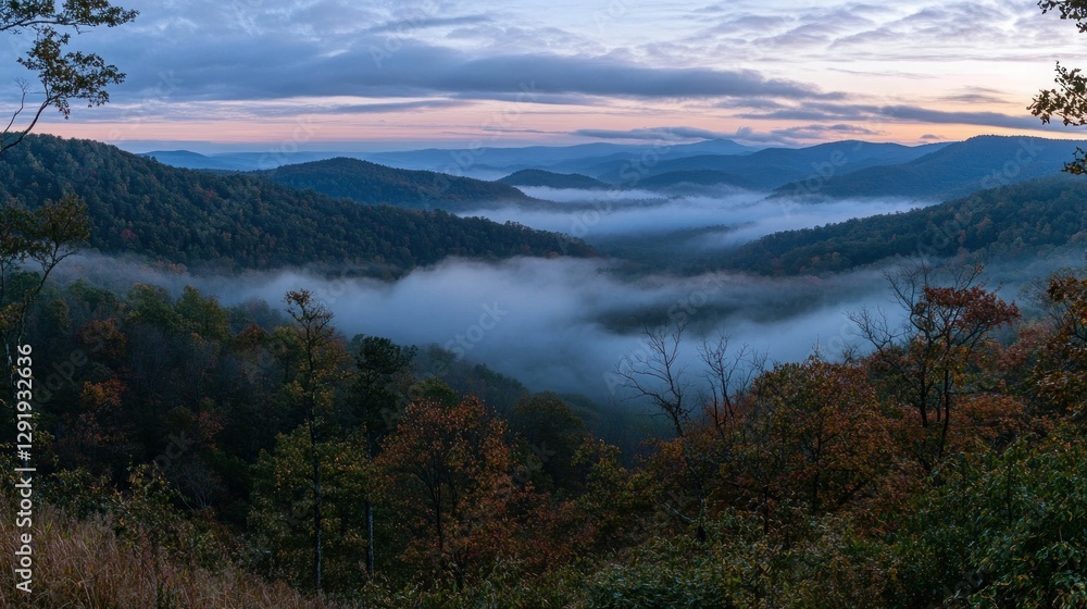 Obraz premium Appalachian Mountains at Sunrise, Mist-Covered Valleys, Autumn Foliage