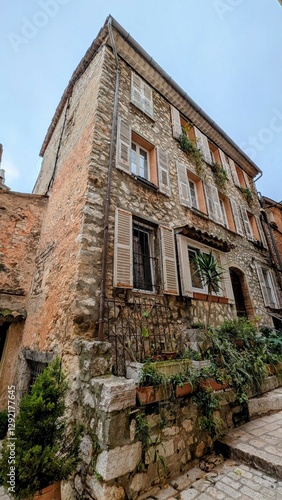 Obraz na płótnie TOURRETTES-SUR-LOUP (Alpes-Maritimes) w salonie