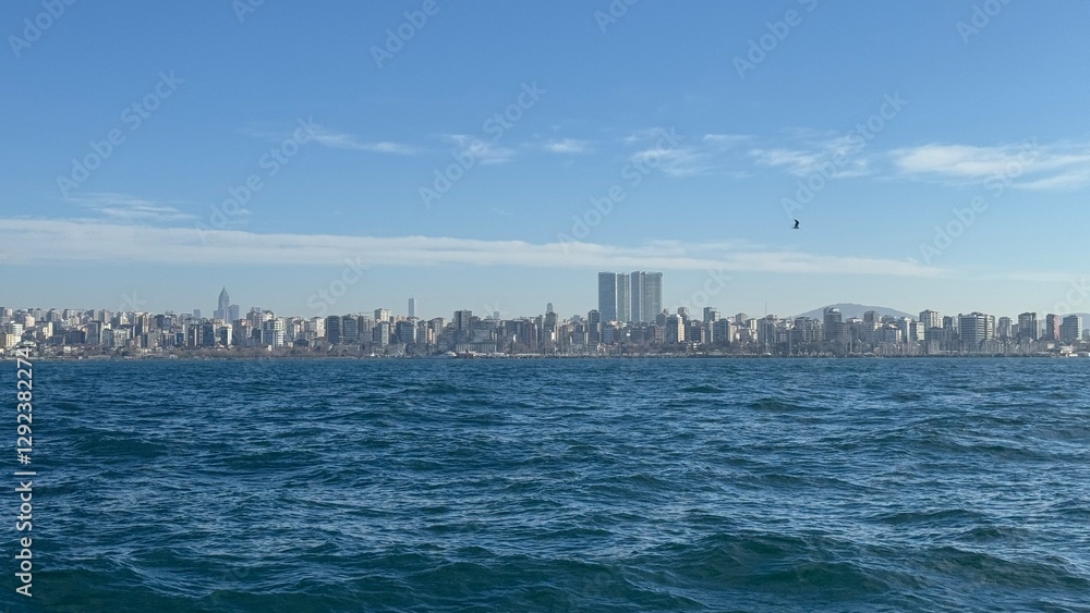Naklejka premium Panorama of Istanbul from the sea