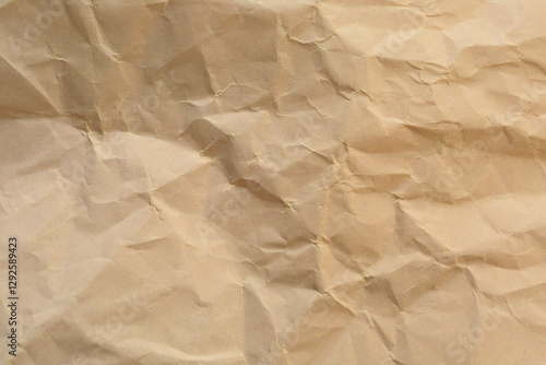 구겨진 갈색 종이